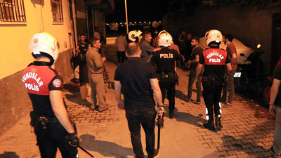 Maytap patlatma kavgasında 5 kişi yaralandı. Taş sopa bıçaklar konuştu