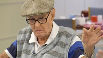 111 yaşındaki Dexter Kruger her gün yediği yemeği açıkladı. Siz çöpe atıyorsunuz o sabah akşam yiyor