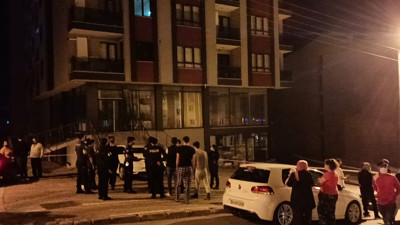 Koca bina boşaltıldı. Sesleri duyunca kendilerini sokağa attılar