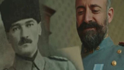 Haluk Levent ünlü dizinin duygulandıran Atatürk sahnesini böyle paylaştı. Her defasında ilk kez izliyor gibi heyecanlanıyorsan. Seviyorsun bu toprağı be can seviyorsun!