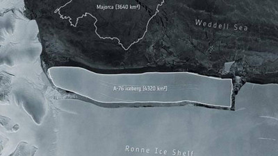 Dev buzul çatırdayarak Antarktika'dan ayrıldı. Dünyanın en büyük buz dağı oluştu. Koptu geliyor büyük çarpışmaya ramak kaldı