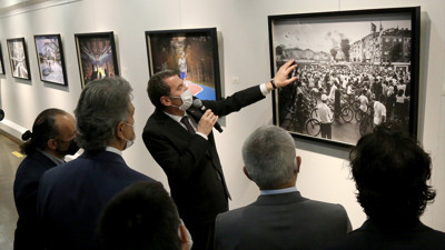 10 yıl boyunca Zeytinburnu sokaklarını fotoğrafladılar