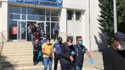 4 ilde zehir tacirlerine operasyon