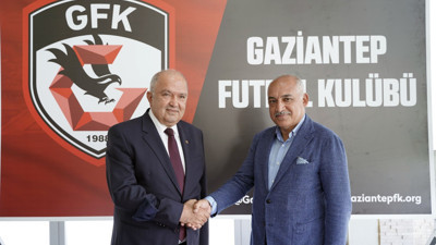 Gaziantep FK'da Mehmet Büyükekşi görevi Cevdet Akınal'a devretti