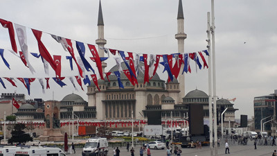 Taksim Cami bugün açılıyor