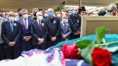 CHP'li Atila Sertel'in eşi son yolculuğuna uğurlandı