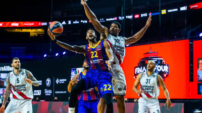 Anadolu Efes'in finaldeki rakibi Barcelona