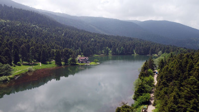 Gölcük manzarasıyla herkesi büyüledi