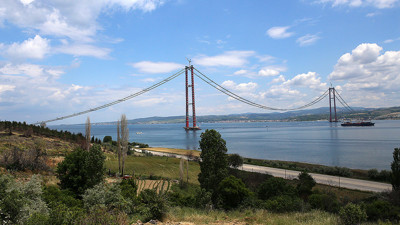 1915 Çanakkale Köprüsü’nde araç yolunun yapımına başlanıyor
