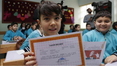 Öğrencilerin karne alacağı tarih belli oldu