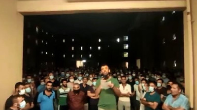 Gurbetçi inşaat işçileri Katar'da eyleme başladı