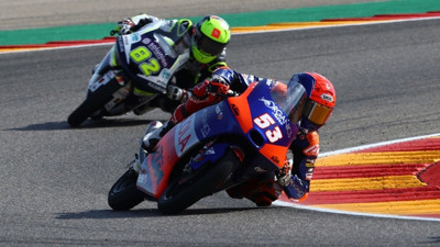 Deniz Öncü kariyerinde ilk kez podyuma çıktı