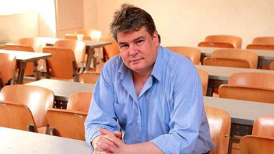 Örsan Öymen’in evine gece yarısı polis baskını: Vatanı işgal eden çetelerden bir korkumuz yok