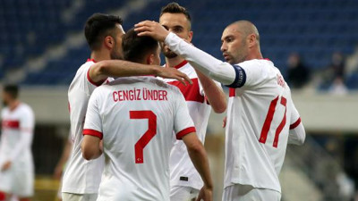 Milliler İtalya ile yatıyor İtalya ile kalkıyor