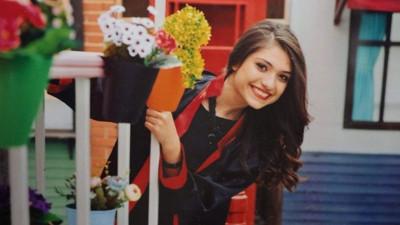 Hiç kimse Mağusa Limanı türküsünü şehit öğretmen Aybüke gibi okuyamadı