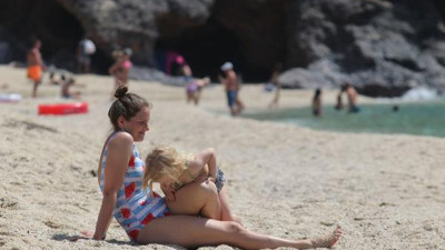 Çocuklukta güneşe maruz kalmak cilt kanseri riskini 2 kattan fazla artırıyor