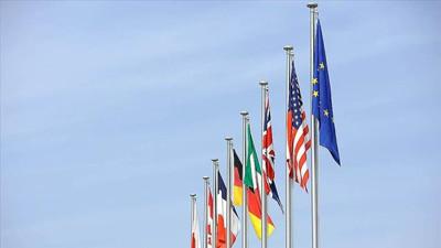 İngliltere'deki G7 Zirvesine korona şoku