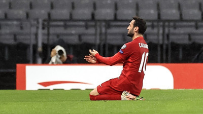 Galatasaray'ın paylaşımında dikkat çeken Hakan Çalhanoğlu detayı