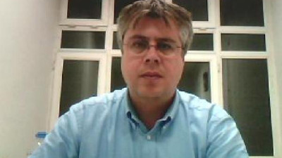 8’nci kattan düşen akademisyen hayatını kaybetti