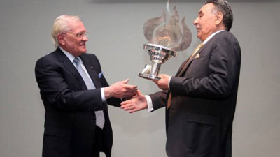 Gazeteci Ahmet Ravalı yalı yangınını 2018 yılında yazmış. Sedat Peker’in iddialarındaydı