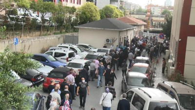 İstanbul’da aşı kuyruğu