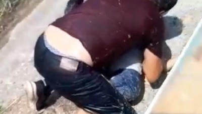 Su kanalına düşen çocuğu servis şoförü kurtardı