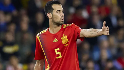 Sergio Busquets yeniden İspanya Milli Takımı'na dahil oluyor