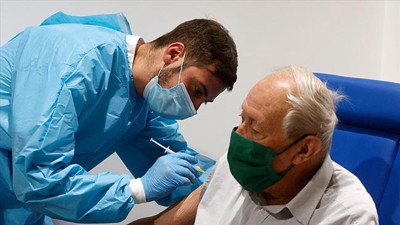 Dünyada 2 milyar 540 milyon dozdan fazla korona aşısı yapıldı