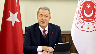 Bakan Akar'dan Babalar Günü mesajı