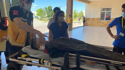 Kendini astığı ağacın dalı kırıldı, ambulans helikopterle taşındı