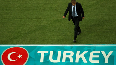 Türkiye EURO 2020'ye sıfır çekerek veda etti