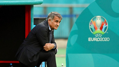 “Türk Milleti’nin beklentisinin atlında ezildik”