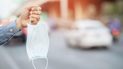 Bir ülkede daha maske takma zorunluluğu kalktı