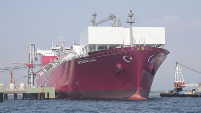 Türkiye'nin ilk doğal gaz depolama gemisi Ertuğrul Gazi hizmete girdi