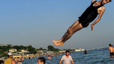 İlk Türk astronot donuyla uzaya çıkıyor. Sezon açıldı hadi hayırlısı