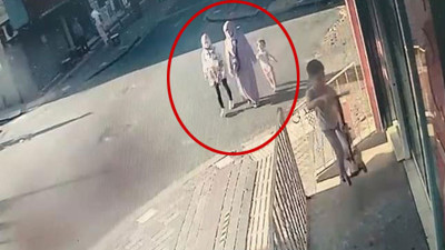 Güngören'de çöken balkonun altından geçen anne ve 3 çocuğu ölümden döndü