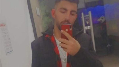 20 yaşındaki müzisyen yangında hayatını kaybetti