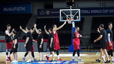 12 Dev Adam Olimpiyat Elemeleri'ndeki ilk rakibi Uruguay