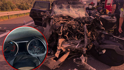 Kamyona çarpan cipin hız kadranı 280'de takılı kaldı; 1 ölü, 1 yaralı