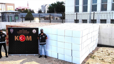 Bursa'da 9 milyon 400 bin kaçak makaron ele geçirildi