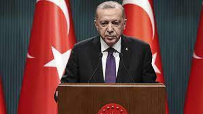 Erdoğan'dan geri adım: Aşı hizmetlerini diğer ülkeler gibi ücretsiz olarak vatandaşımıza veriyoruz