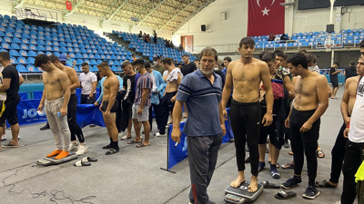 Yağlı güreş kayıtları başladı