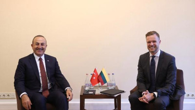 Bakan Çavuşoğlu Litvanyalı mevkidaşıyla görüştü