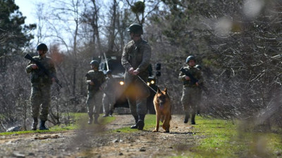 Yunanistan'a geçmeye çalışan 4'ü FETÖ mensubu yakalandı