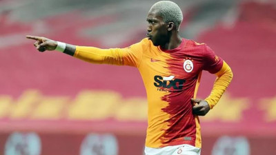 Onyekuru Galatasaray'a veda etti