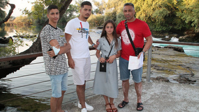 4 günlük tatil için 15 bin lira ödediler otelden içeri giremediler