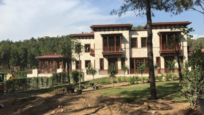 Yazlık Saray'ın fotoğrafları da ortaya çıktı