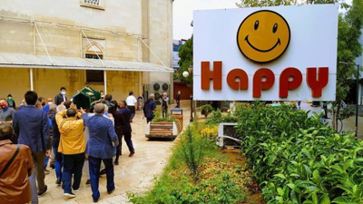 Maltepe’de çekilen bir fotoğraf, ‘güler misin yoksa ağlar mısın?’ dedirtti