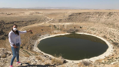 Bermuda şeytan üçgeni gibi her şeyi yutuyor