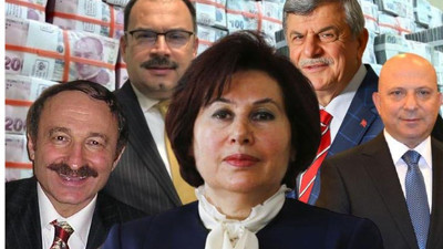 Erdoğan'ın elini öpmek isteyen Uşan ve eski rektör İbiş de Etik Kurulu'nda